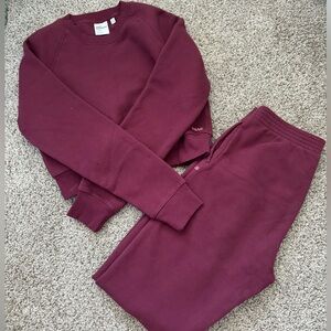 Aritzia maroon sweat set